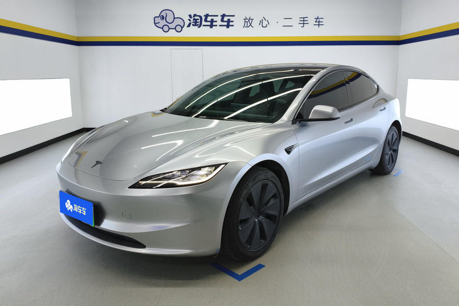 Tesla Model 3 2025 Tesla Model 3 2025 immagine di auto