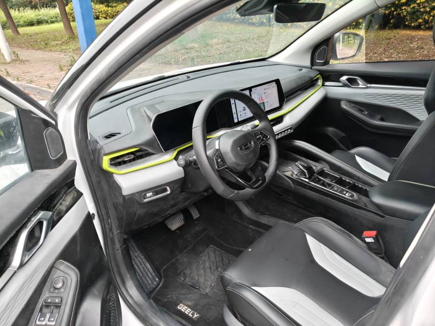 GEELY Coolray 2023 imagem de carro #5