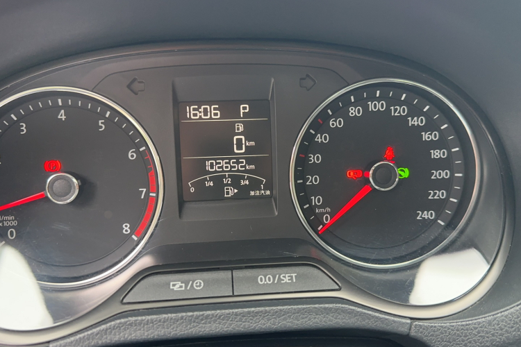 Volkswagen Polo 2016 #10 Volkswagen Polo 2016 car image #10