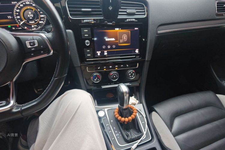 Volkswagen Golf 2019 #15 Volkswagen Golf 2019 car image #15