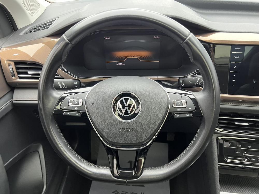 Volkswagen Tharu 2022 car image #19