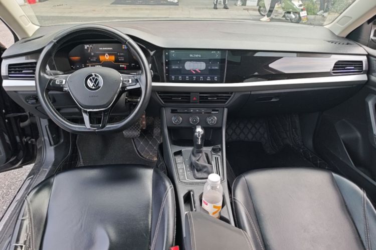 Volkswagen Lavida 2022 car image #11