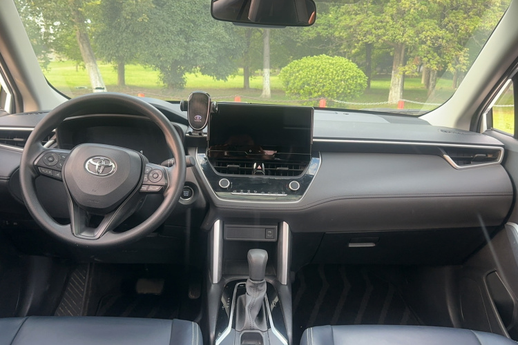 Toyota Corolla Cross 2023 #11 Toyota Corolla Cross 2023 car image #11