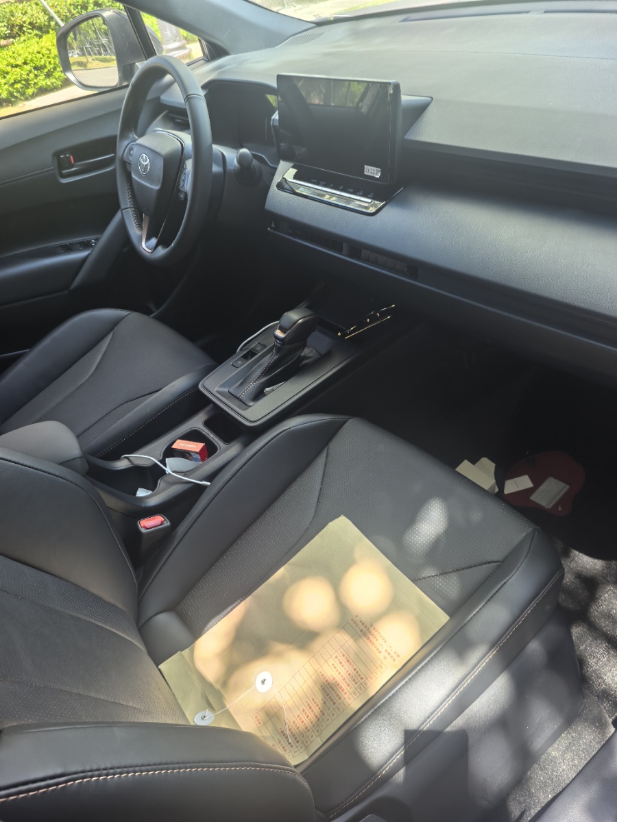 Toyota Corolla Cross 2026 #5 Toyota Corolla Cross 2026 car image #5