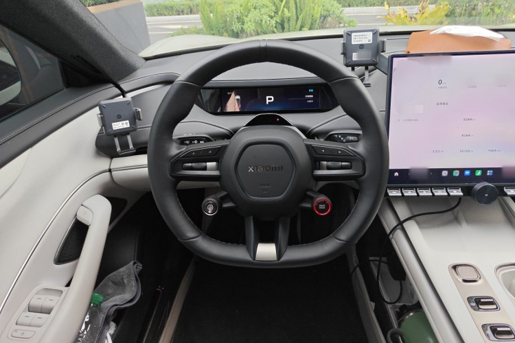 MI SU7 2024 car image #15