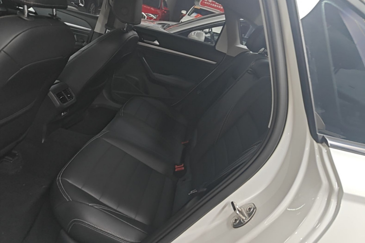 Volkswagen Lavida 2022 car image #13