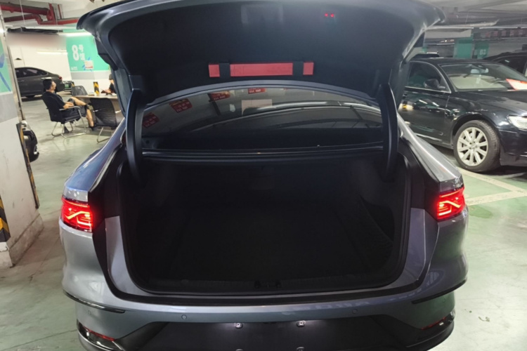 BYD Han 2023 car image #21