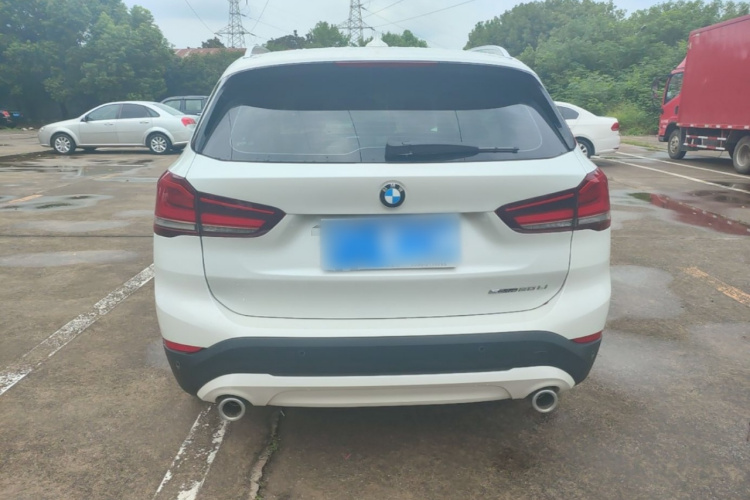 BMW X1 2020 car image #6