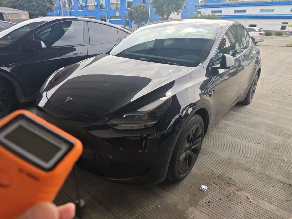 Tesla Model Y 2023 #2 Tesla Model Y 2023 imagen de coche #2
