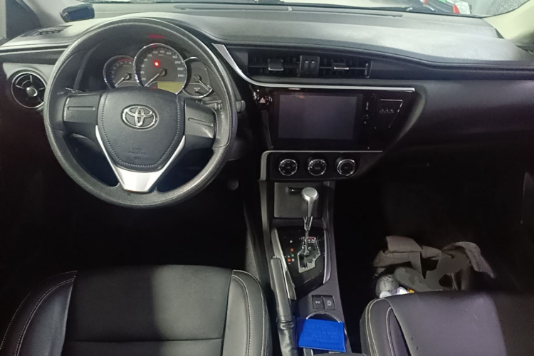 Toyota Corolla 2017 car image #10