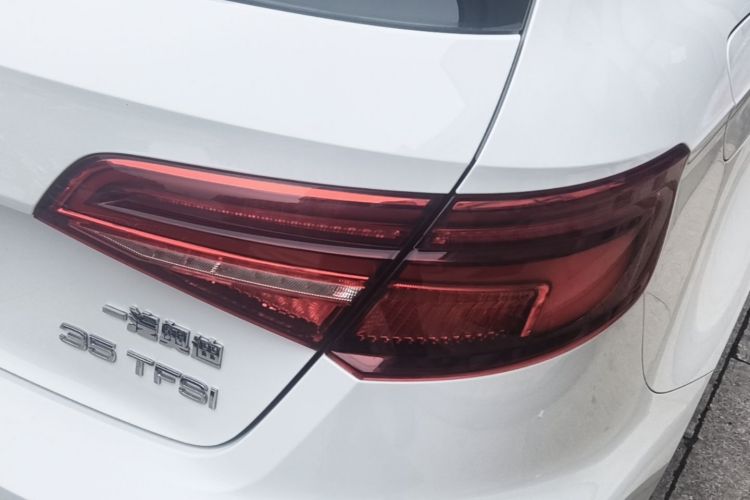 Audi A3 2019 #8 Audi A3 2019 car image #8