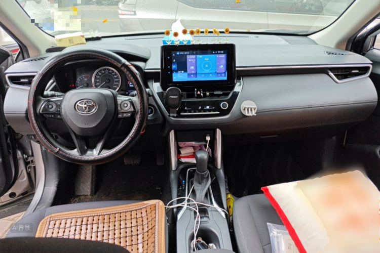 Toyota Corolla Cross 2022 #11 Toyota Corolla Cross 2022 car image #11