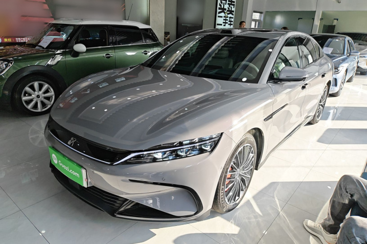 比亚迪 汉 2025 汽车图片 #2