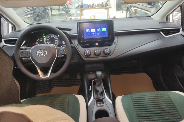 Toyota Corolla 2023 #10 Toyota Corolla 2023 car image #10