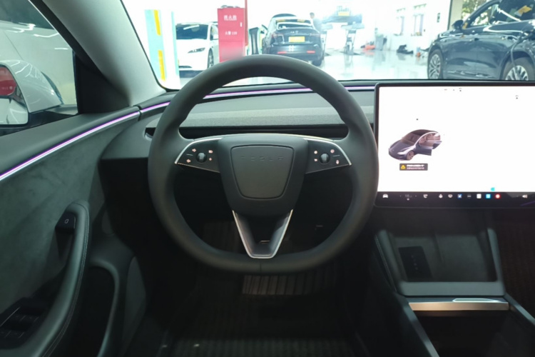 Tesla Model 3 2024 #11 Tesla Model 3 2024 car image #11