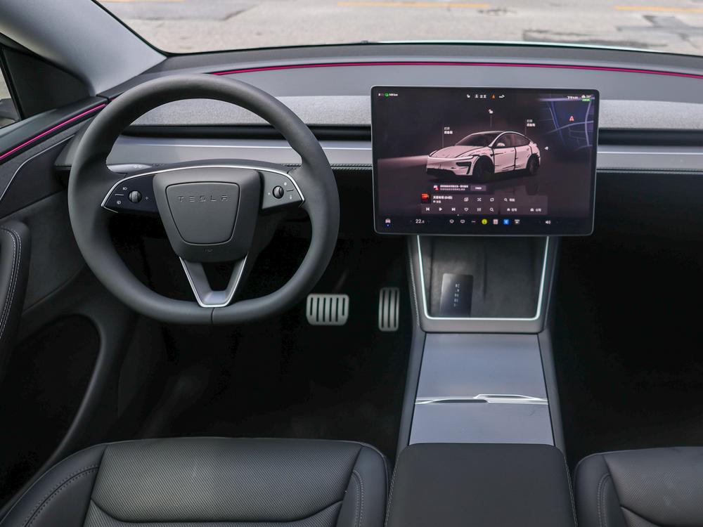 2025 #13 2025 car image #13