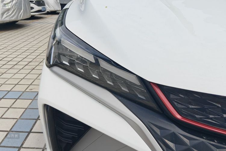 GEELY Coolray 2023 car image #8