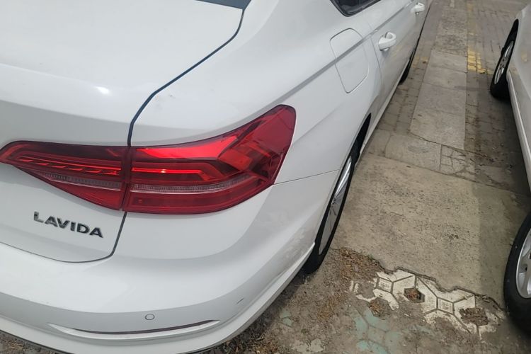 Volkswagen Lavida 2020 car image #8