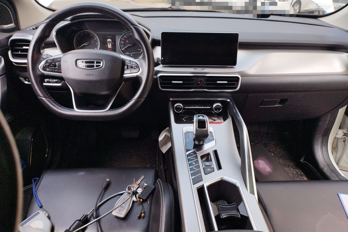 GEELY Coolray 2019 #21 GEELY Coolray 2019 صورة سيارة #21