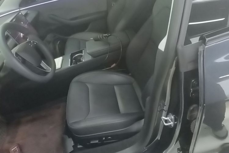 Tesla Model 3 2024 #15 Tesla Model 3 2024 car image #15