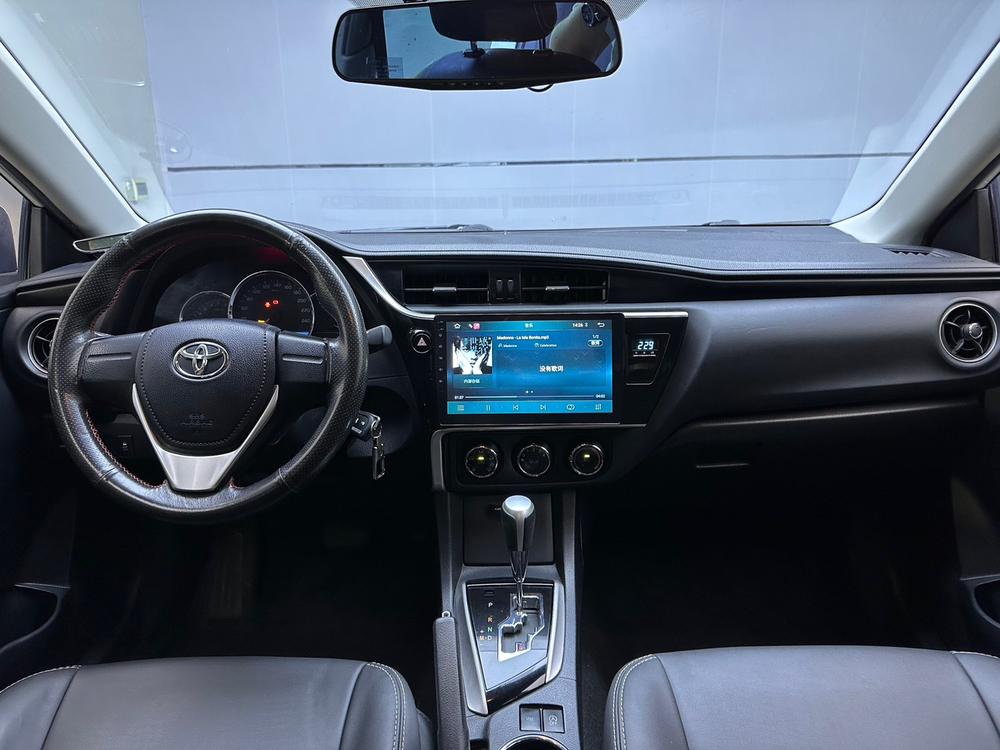 Toyota Corolla 2018 #10 Toyota Corolla 2018 car image #10
