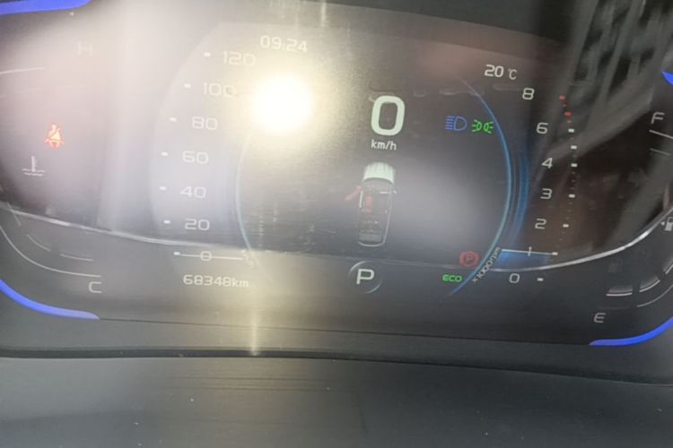 GEELY Coolray 2019 car image #18