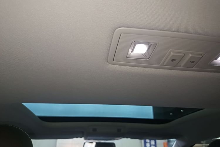 Volkswagen Polo 2021 car image #18