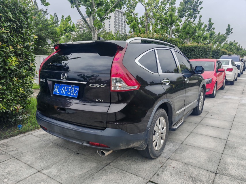 Honda CR-V 2015 car image #2