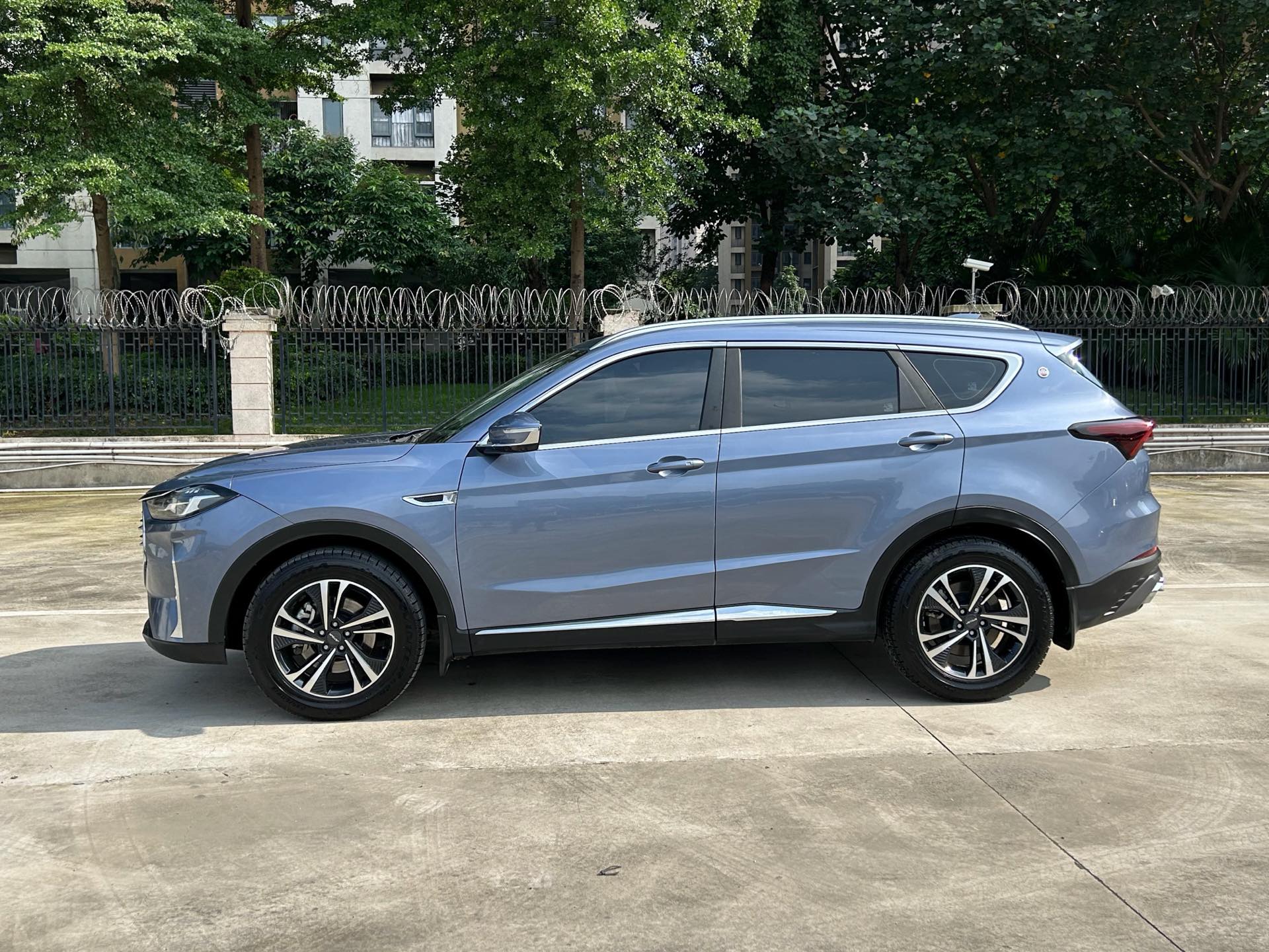 Jetour X70 PLUS 2022 image de voiture #3