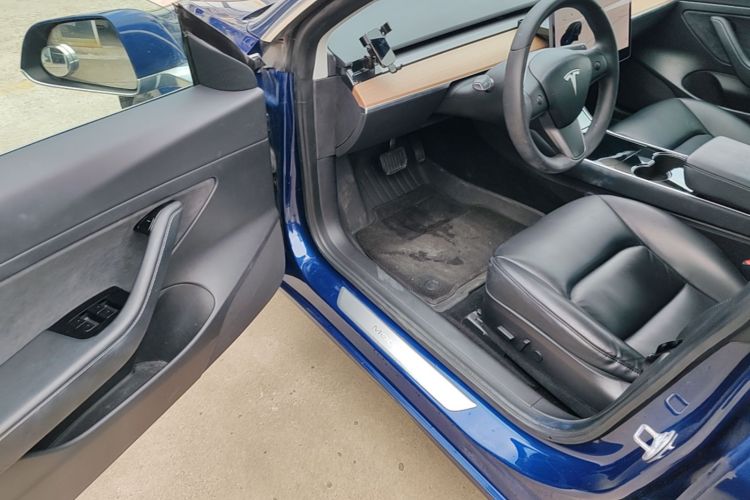 Tesla Model 3 2020 #16 Tesla Model 3 2020 car image #16