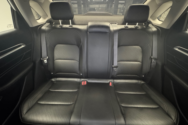 GEELY Emgrand 2023 car image #13