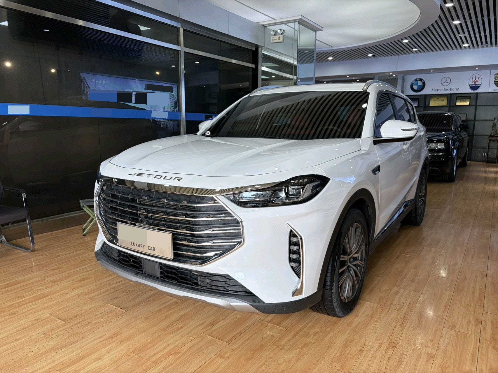Jetour X70 PLUS 2023 car image 