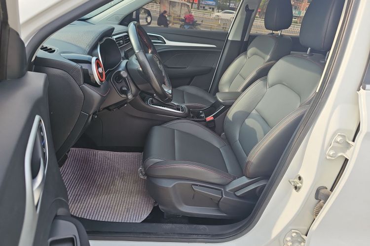 MG ZS 2021 صورة سيارة #17