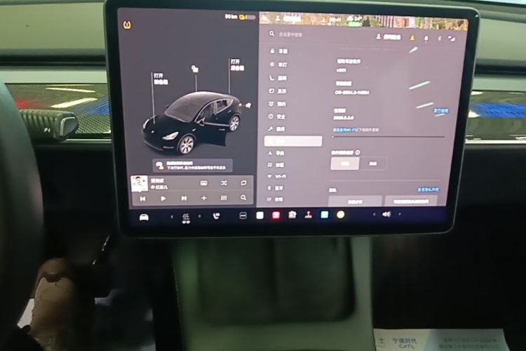 Tesla Model Y 2021 #13 Tesla Model Y 2021 car image #13