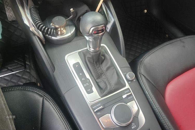 Audi A3 2020 car image #16