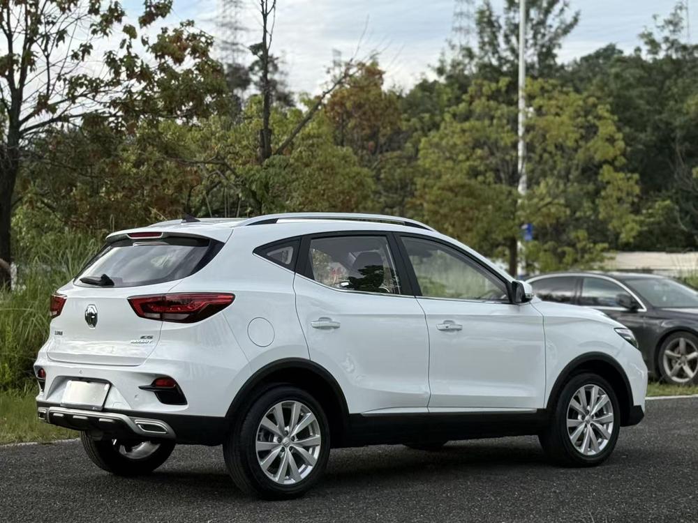 MG ZS 2022 car image #6