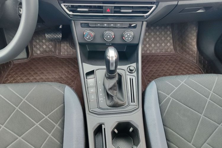 Volkswagen Lavida 2023 car image #14
