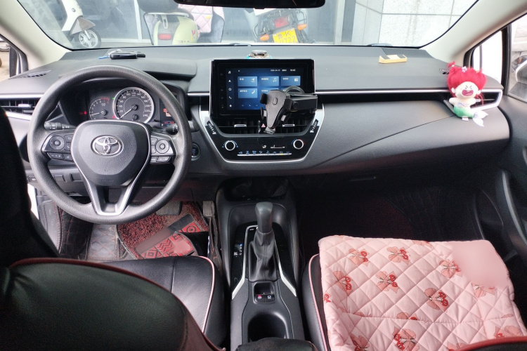 Toyota Corolla 2020 car image #12