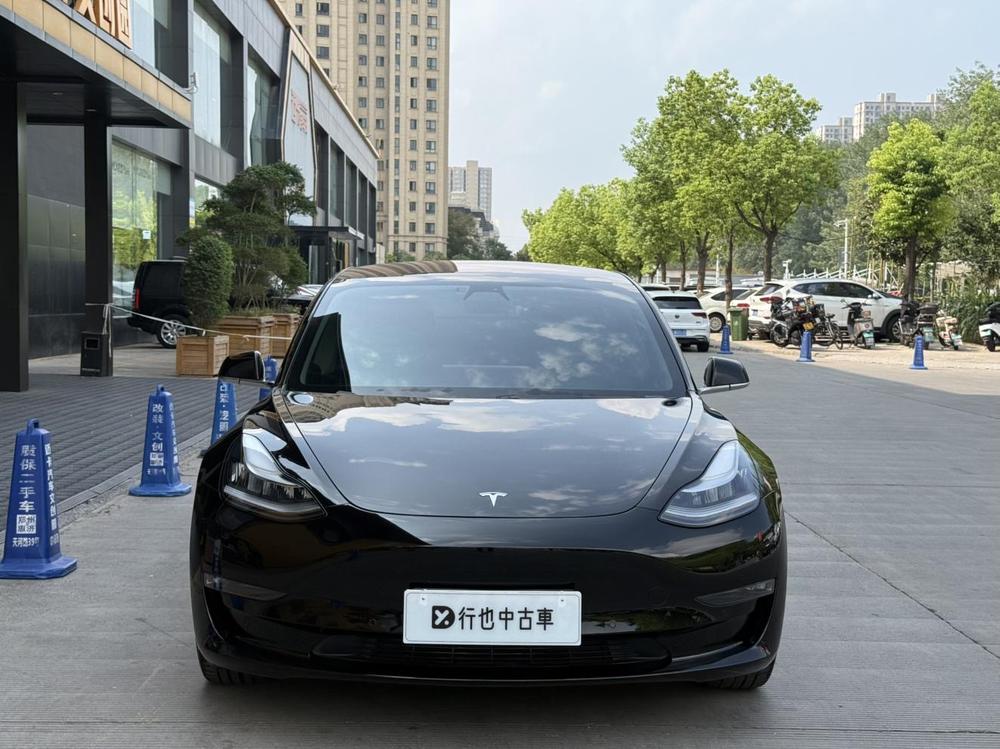 Tesla Model 3 (Imported) 2019 car image #2