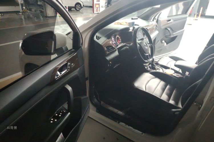 Volkswagen Tharu 2019 #18 Volkswagen Tharu 2019 car image #18