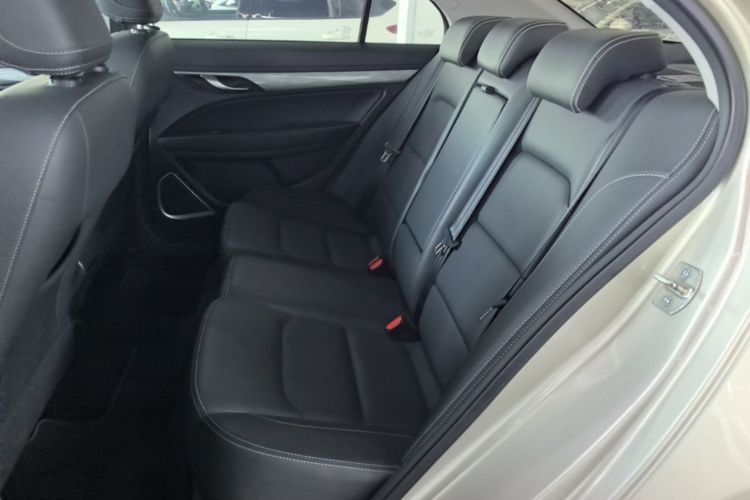 2019 #17 2019 car image #17