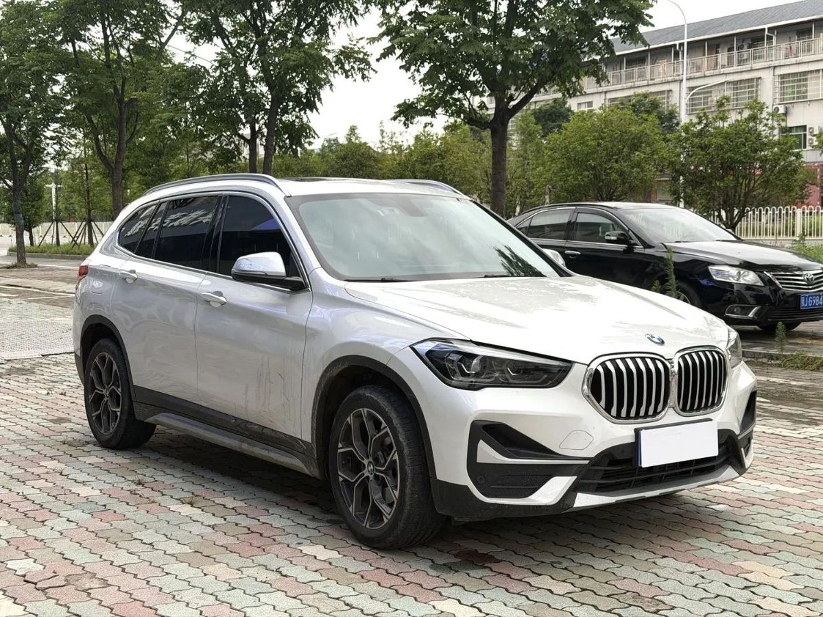 BMW X1 2022 car image #3