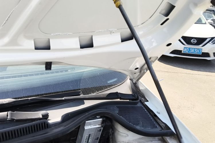 Volkswagen Polo 2018 car image #24