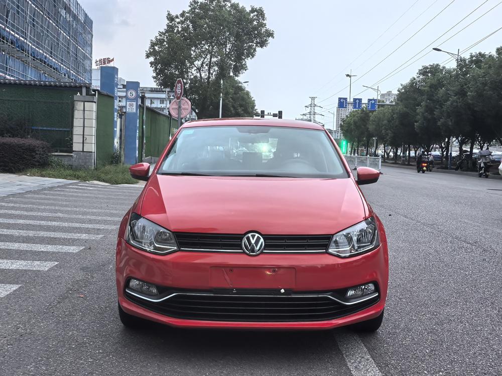 Volkswagen Polo 2015 immagine di auto #2