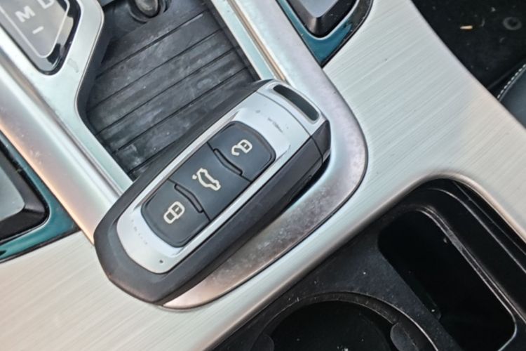 GEELY Emgrand GL 2017 #9 GEELY Emgrand GL 2017 car image #9