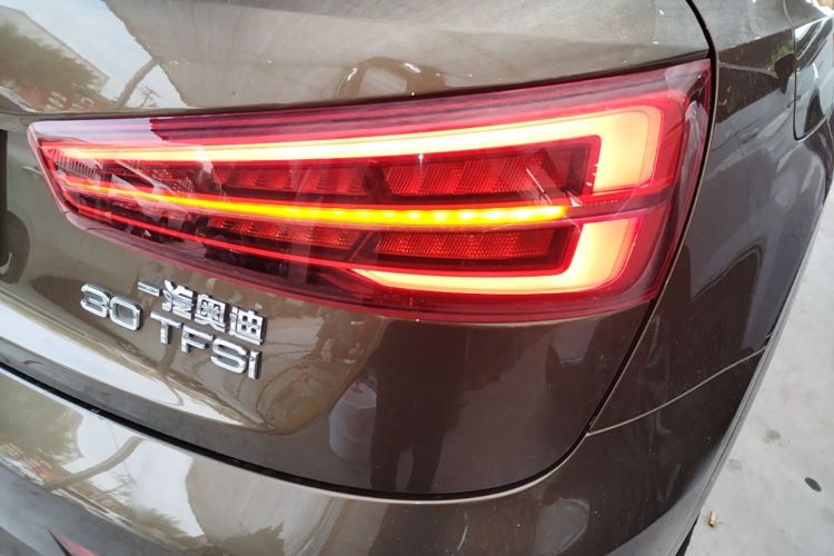 Audi Q3 2018 #8 Audi Q3 2018 immagine di auto #8