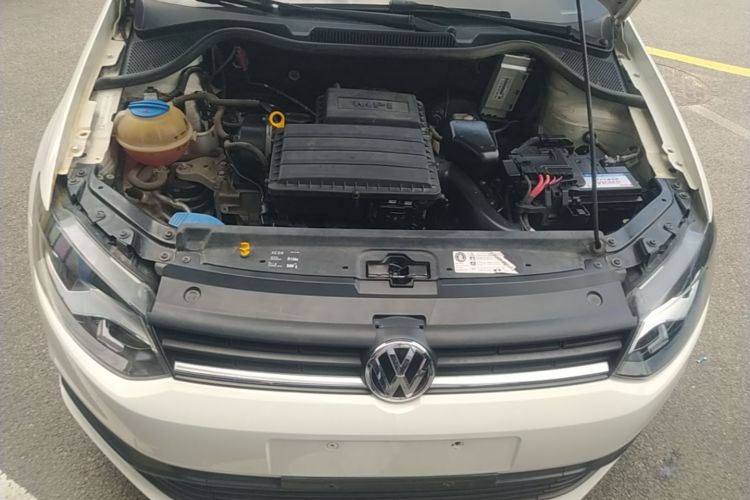 Volkswagen Polo 2016 #20 Volkswagen Polo 2016 car image #20