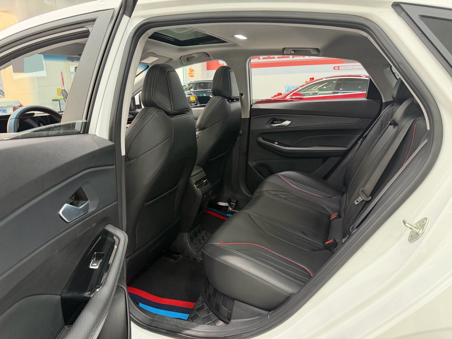 GEELY Binray 2024 #5 GEELY Binray 2024 immagine di auto #5