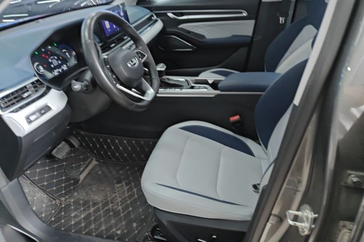 GEELY Emgrand 2021 car image #15