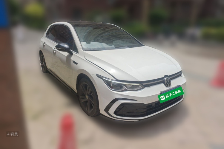 Volkswagen Golf 2020 car image #4